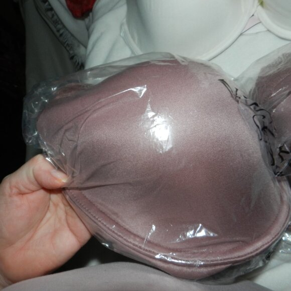 VICTORIA SECRET BODY BY VICTORIA 24/7 WEAR PERFECT COVERAGE BRA🆕⌚📦🏃💨🚚 - Picture 6 of 16